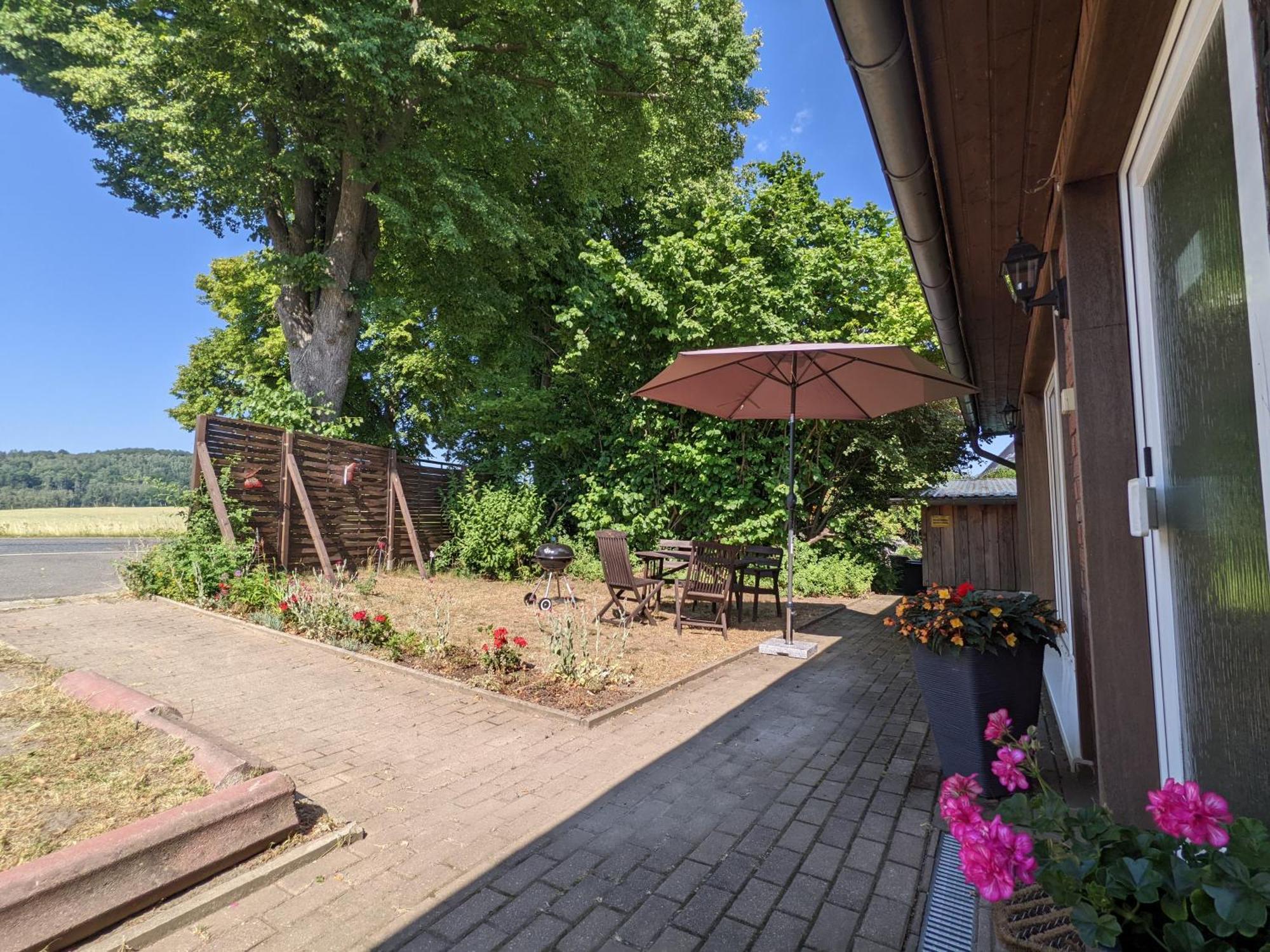 W5 - Urlaubsmagie - Wohnung Mit Grill, Terrasse & Pool Lichtenhain  Екстериор снимка