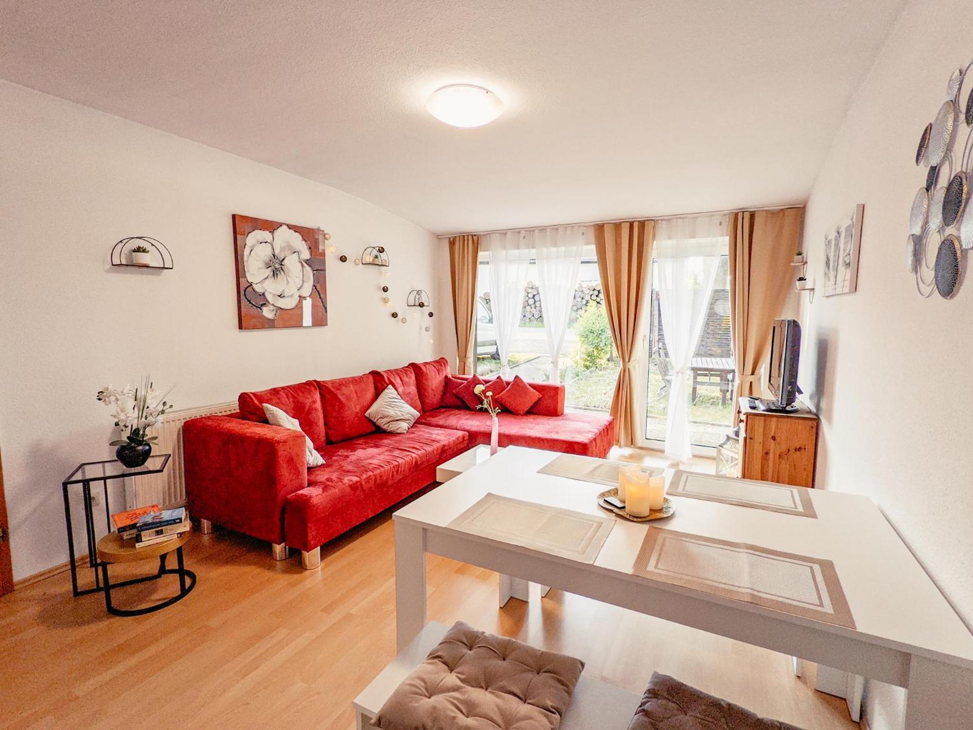 W5 - Urlaubsmagie - Wohnung Mit Grill, Terrasse & Pool Lichtenhain  Екстериор снимка