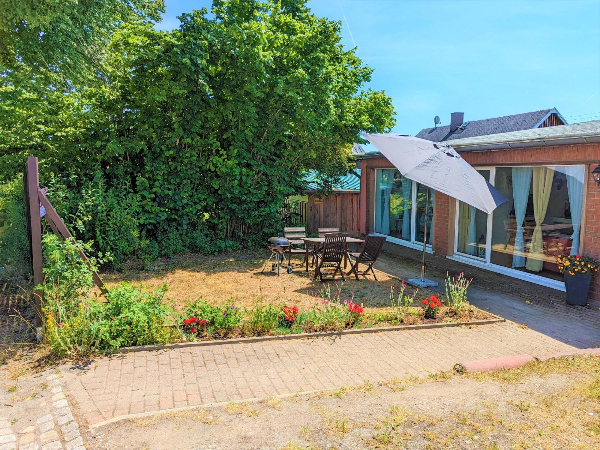 W5 - Urlaubsmagie - Wohnung Mit Grill, Terrasse & Pool Lichtenhain  Екстериор снимка